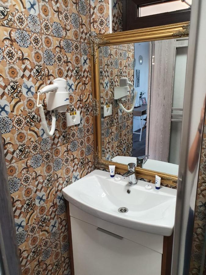 Hotel Hill House Drobeta Turnu Severin Zewnętrze zdjęcie