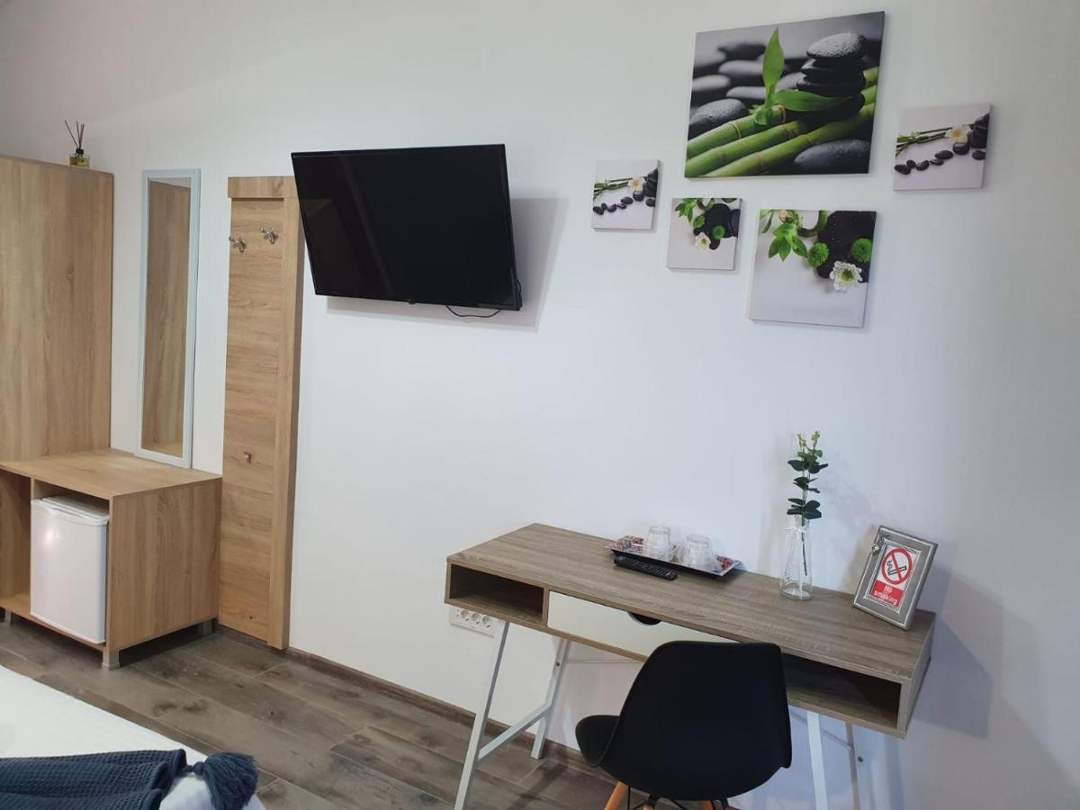 Hotel Hill House Drobeta Turnu Severin Zewnętrze zdjęcie